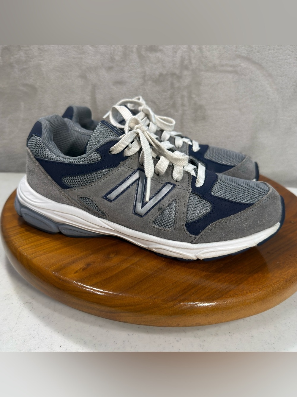 New Balance 888 Grey Blue Suede Kids Shoes Sz 5.5 KJ888SNJ